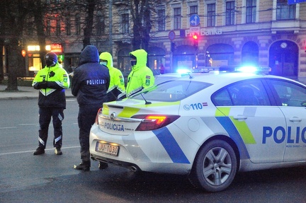 Tautas sapulce Brīvības laukumā